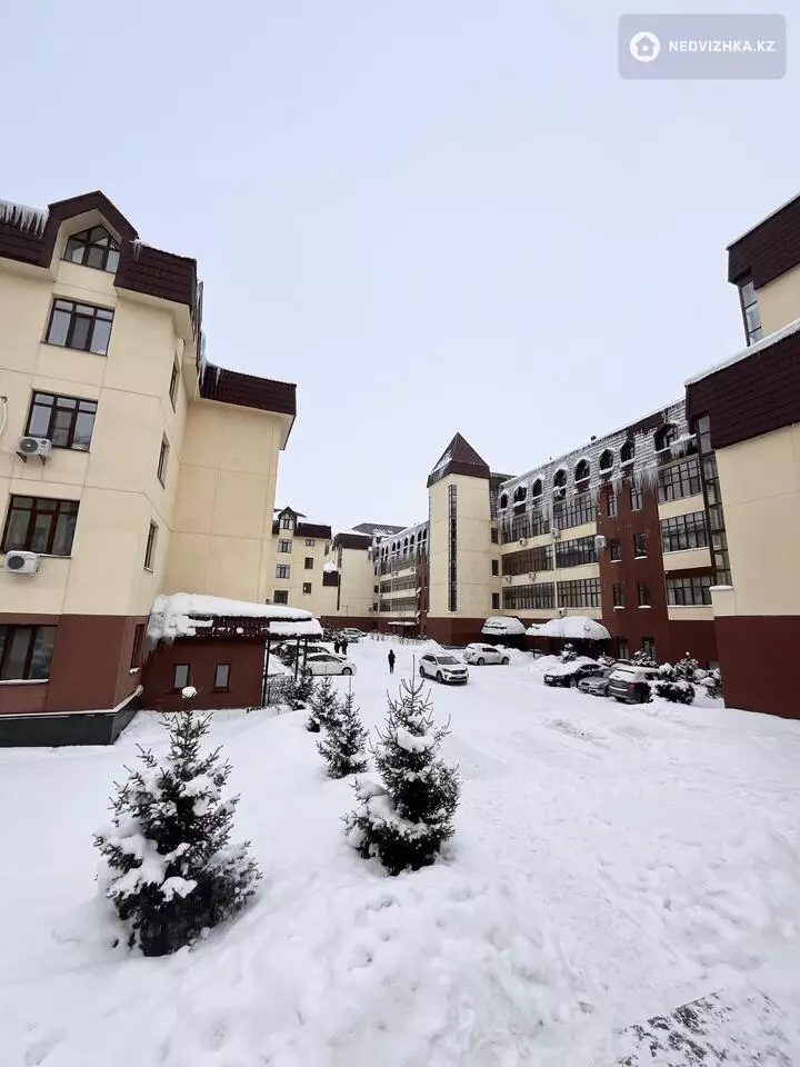94 м², 3-комнатная квартира, этаж 4 из 5, 94 м², изображение - 1