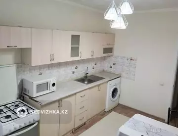 80 м², 1-комнатная квартира, этаж 2 из 5, 80 м², посуточно, изображение - 2