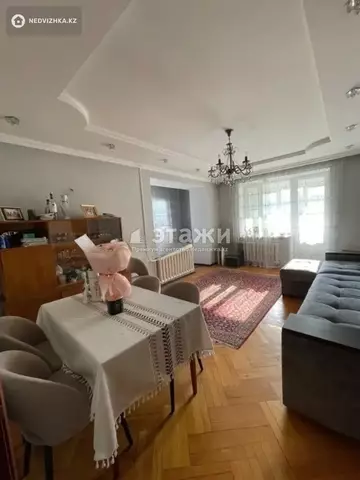 90 м², 3-комнатная квартира, этаж 4 из 5, 90 м², изображение - 1