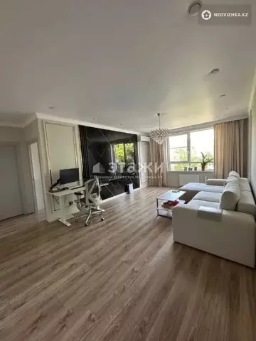 2-комнатная квартира, этаж 4 из 12, 73 м²