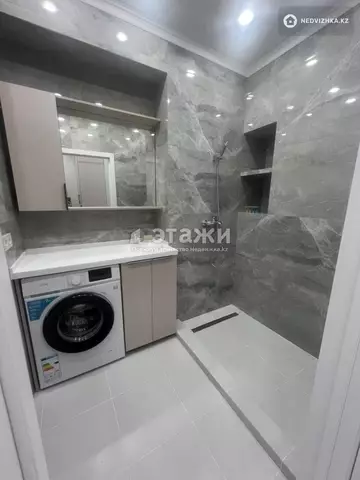 2-комнатная квартира, этаж 3 из 4, 46 м², на длительный срок