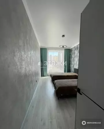 4-комнатная квартира, этаж 2 из 10, 100 м²