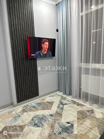 1-комнатная квартира, этаж 5 из 15, 40 м²