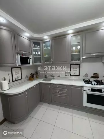 3-комнатная квартира, этаж 2 из 6, 68 м²