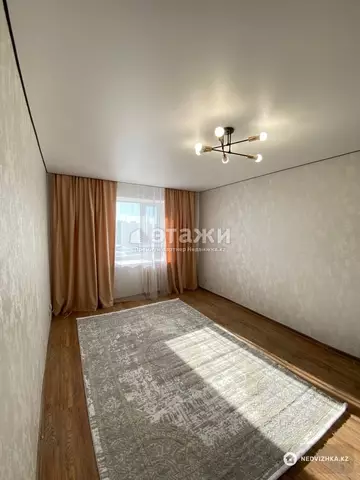 2-комнатная квартира, этаж 9 из 9, 35 м²