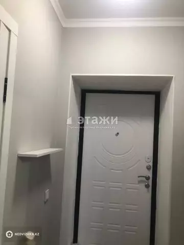 1-комнатная квартира, этаж 4 из 12, 38 м²