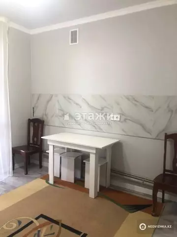 1-комнатная квартира, этаж 4 из 12, 38 м²