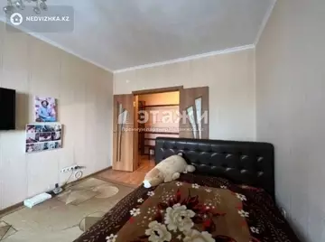 2-комнатная квартира, этаж 4 из 13, 60 м²