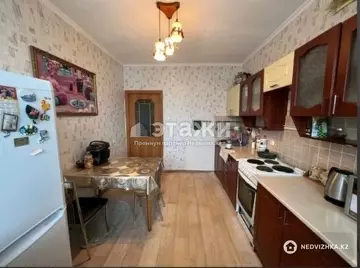 60 м², 2-комнатная квартира, этаж 4 из 13, 60 м², изображение - 1