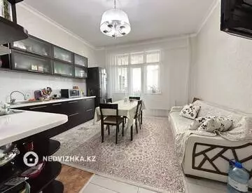 2-комнатная квартира, этаж 10 из 30, 104 м²