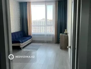 1-комнатная квартира, этаж 12 из 14, 40 м², на длительный срок