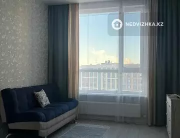 1-комнатная квартира, этаж 12 из 14, 40 м², на длительный срок