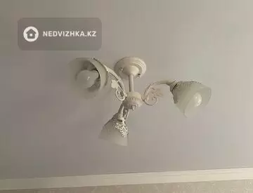 2-комнатная квартира, этаж 3 из 4, 55 м²