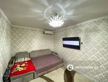 2-комнатная квартира, этаж 3 из 4, 55 м²