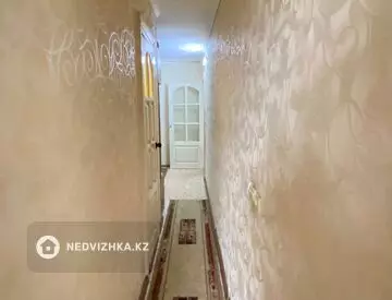 2-комнатная квартира, этаж 3 из 5, 52 м²
