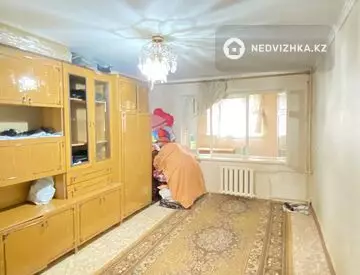 2-комнатная квартира, этаж 3 из 5, 52 м²