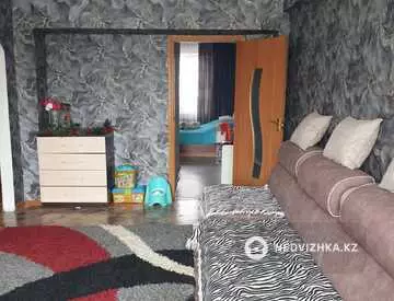 3-комнатная квартира, этаж 4 из 4, 60 м²