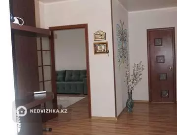 2-комнатная квартира, этаж 5 из 6, 67 м²