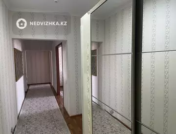 3-комнатная квартира, этаж 11 из 16, 130 м²