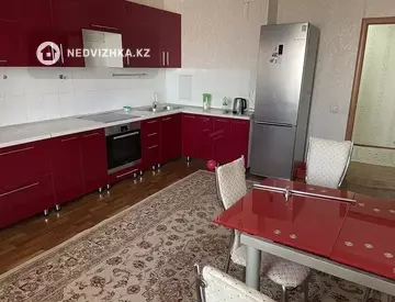 3-комнатная квартира, этаж 11 из 16, 130 м²