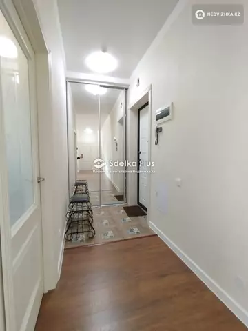 2-комнатная квартира, этаж 3 из 11, 67 м²