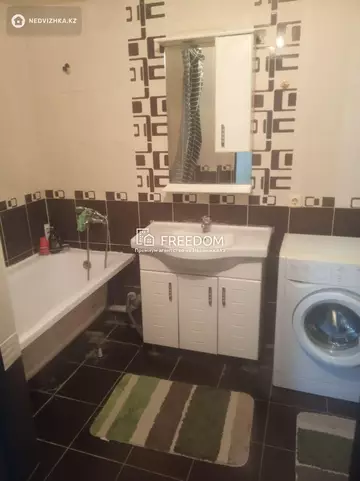 3-комнатная квартира, этаж 9 из 23, 100 м²