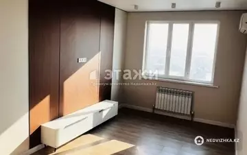 1-комнатная квартира, этаж 11 из 12, 40 м²