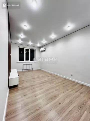 1-комнатная квартира, этаж 11 из 12, 40 м²