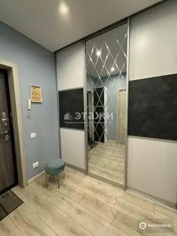 2-комнатная квартира, этаж 9 из 13, 53 м²