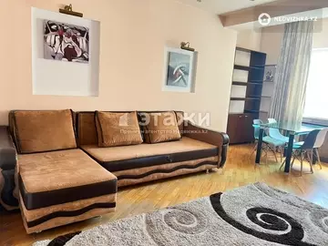 1-комнатная квартира, этаж 10 из 10, 52 м²