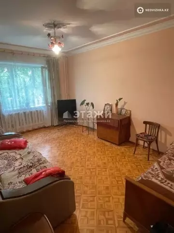 1-комнатная квартира, этаж 3 из 9, 41 м²