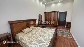 190 м², 4-комнатная квартира, этаж 3 из 6, 190 м², на длительный срок, изображение - 0