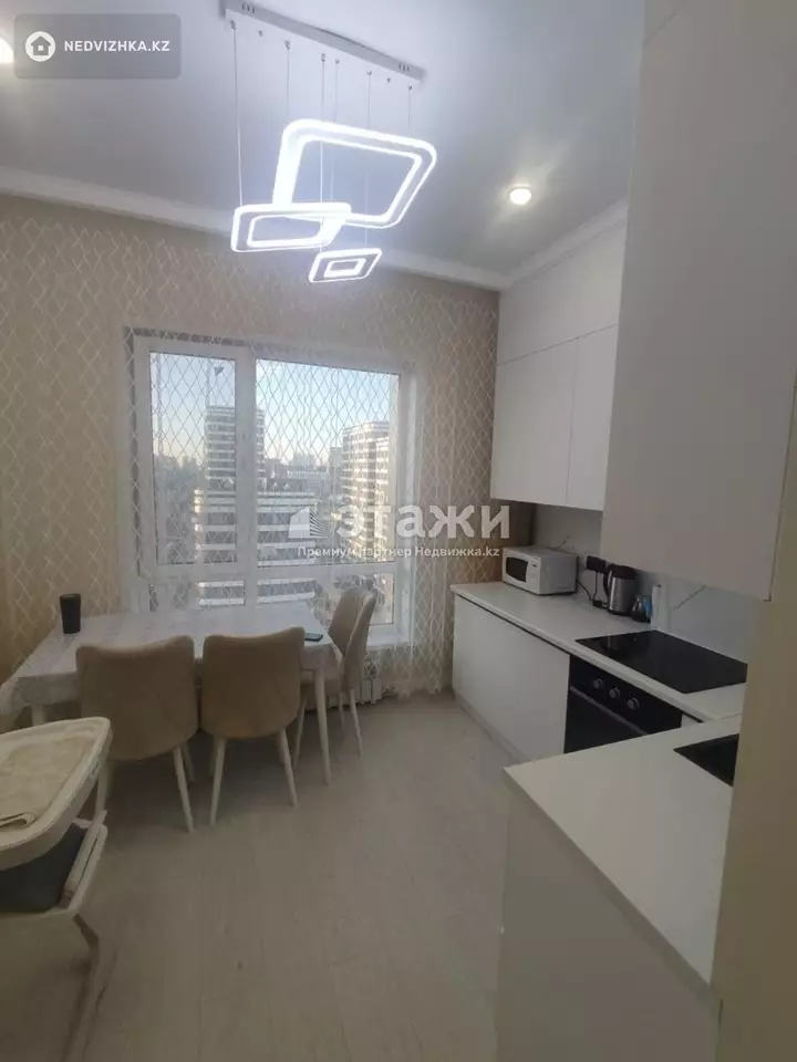 92 м², 3-комнатная квартира, этаж 12 из 14, 92 м², изображение - 1