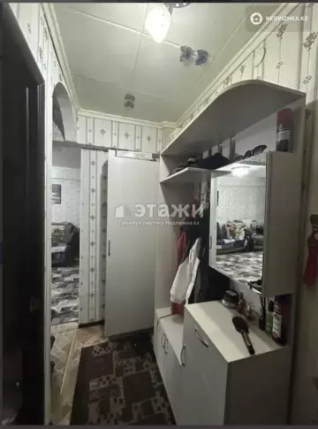 3-комнатная квартира, этаж 4 из 5, 58 м²