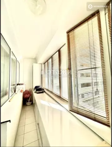 3-комнатная квартира, этаж 4 из 12, 126 м²
