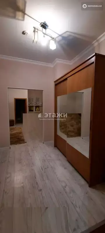 2-комнатная квартира, этаж 5 из 19, 56 м²