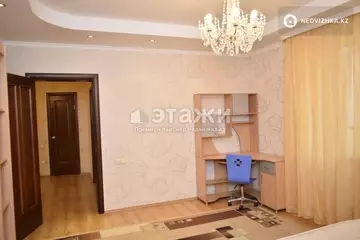 3-комнатная квартира, этаж 2 из 9, 145 м²
