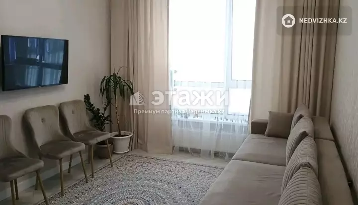 54 м², 3-комнатная квартира, этаж 9 из 9, 54 м², изображение - 1