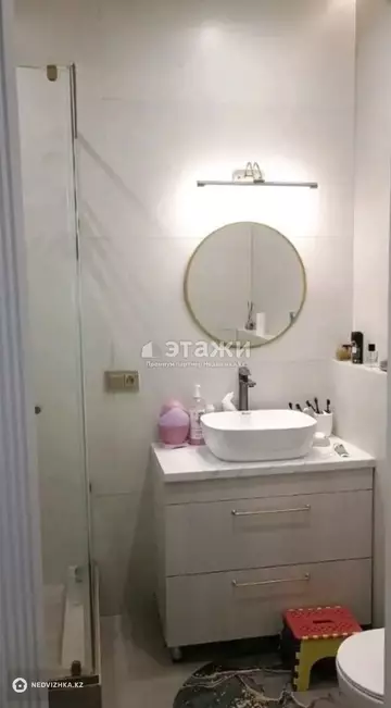 54 м², 3-комнатная квартира, этаж 9 из 9, 54 м², изображение - 2