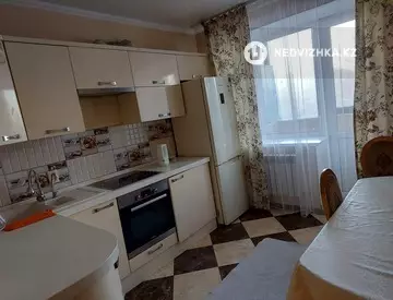 70 м², 2-комнатная квартира, этаж 1 из 10, 70 м², посуточно, изображение - 11