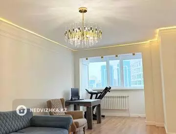 3-комнатная квартира, этаж 8 из 9, 100 м²