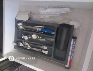 1-комнатная квартира, этаж 6 из 9, 40 м², на длительный срок