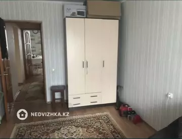 2-комнатная квартира, этаж 2 из 5, 52 м²