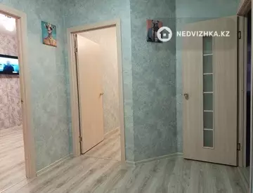 2-комнатная квартира, этаж 5 из 6, 60 м², посуточно