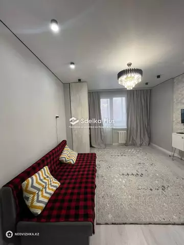 1-комнатная квартира, этаж 1 из 9, 31 м²