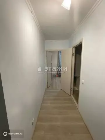 2-комнатная квартира, этаж 3 из 5, 60 м²