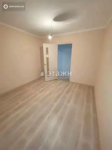 2-комнатная квартира, этаж 3 из 5, 60 м²