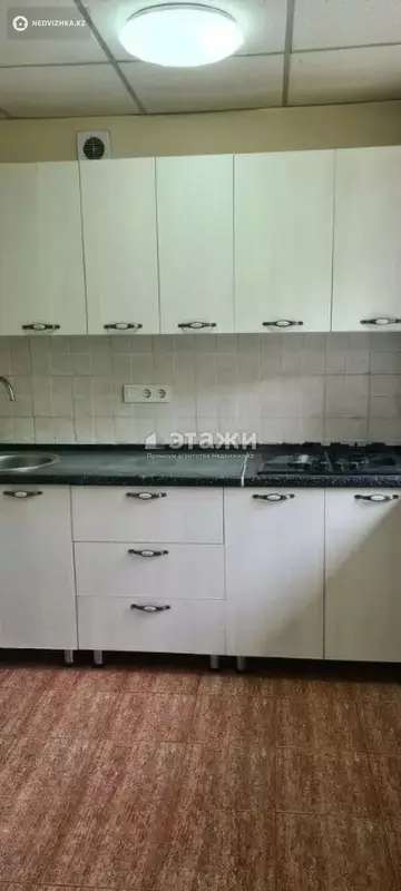2-комнатная квартира, этаж 4 из 4, 44 м²