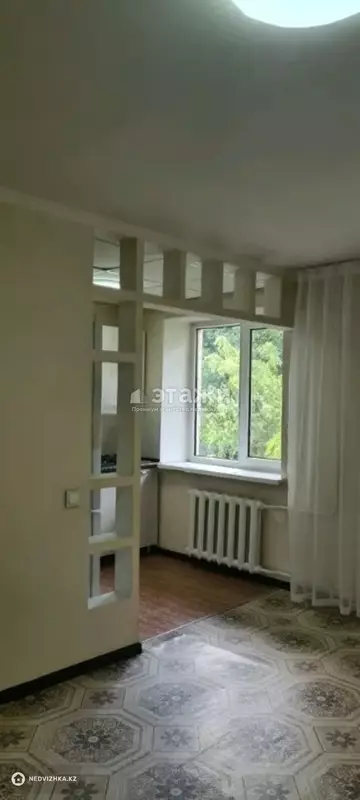 2-комнатная квартира, этаж 4 из 4, 44 м²