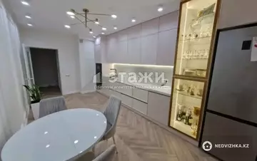 3-комнатная квартира, этаж 4 из 19, 106 м²